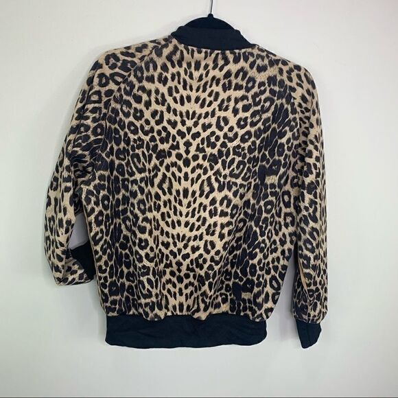 Jeykay cheetah bomber jacket. SO SOFT! small NWT - Picture 6 of 9
